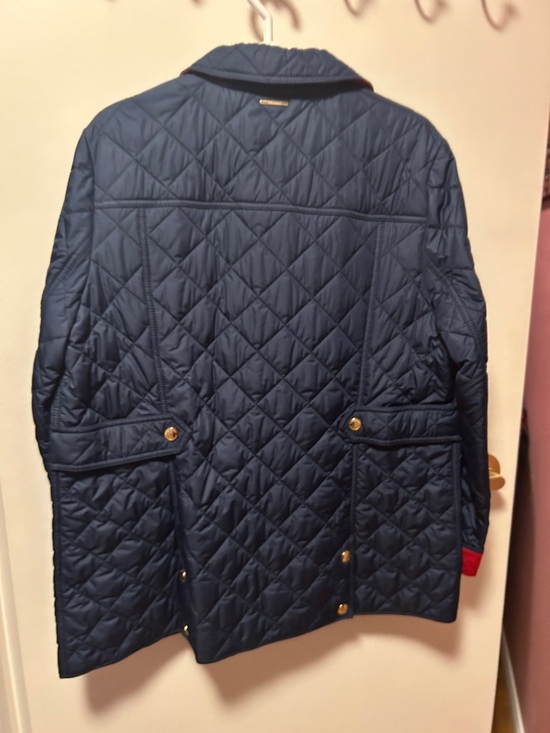 Burberry Navy Quilted Coat with Red Accent Trim - Picture 10 of 14
